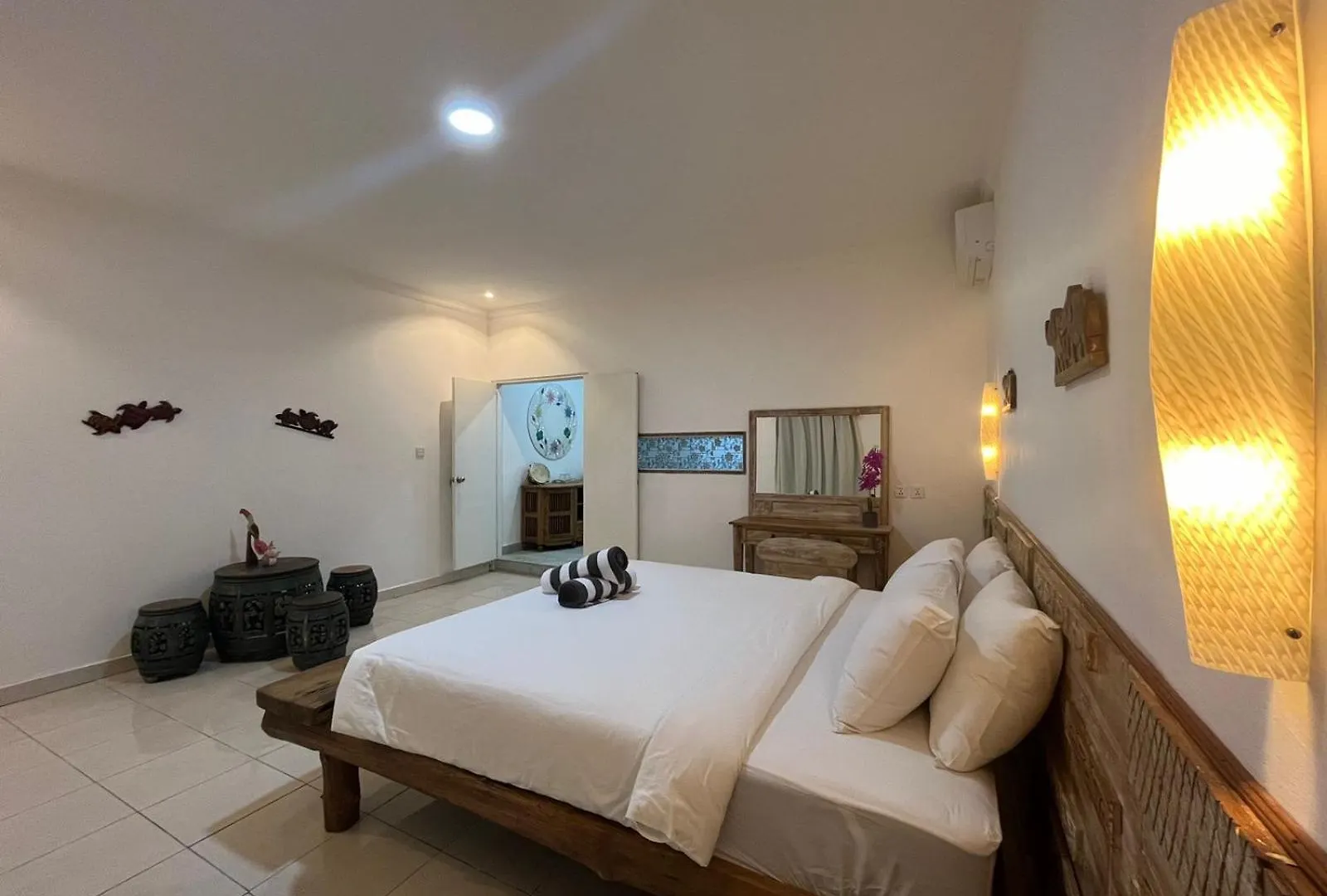 Lavender Star House Apartment Kuta  Indonesia